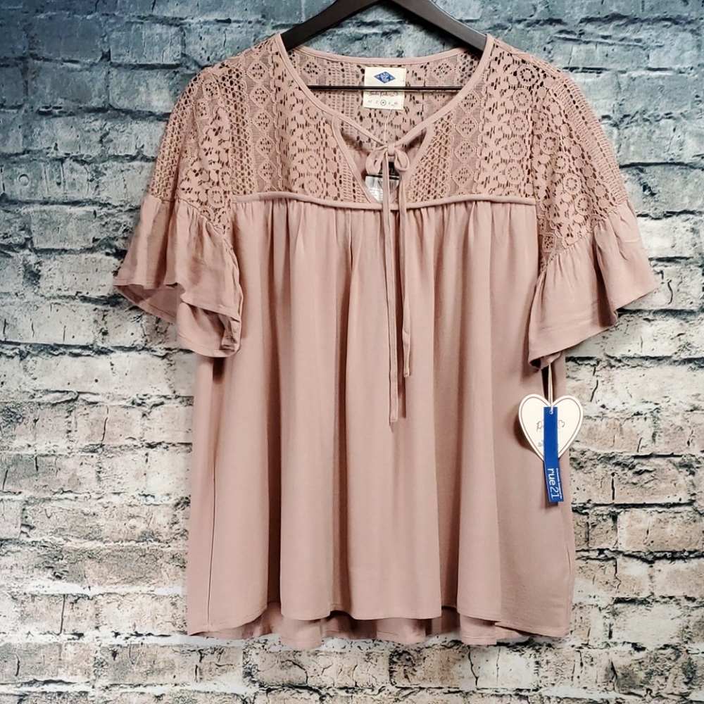 Wild Blue x Sadie Robertson | Romantic Boho Blouse